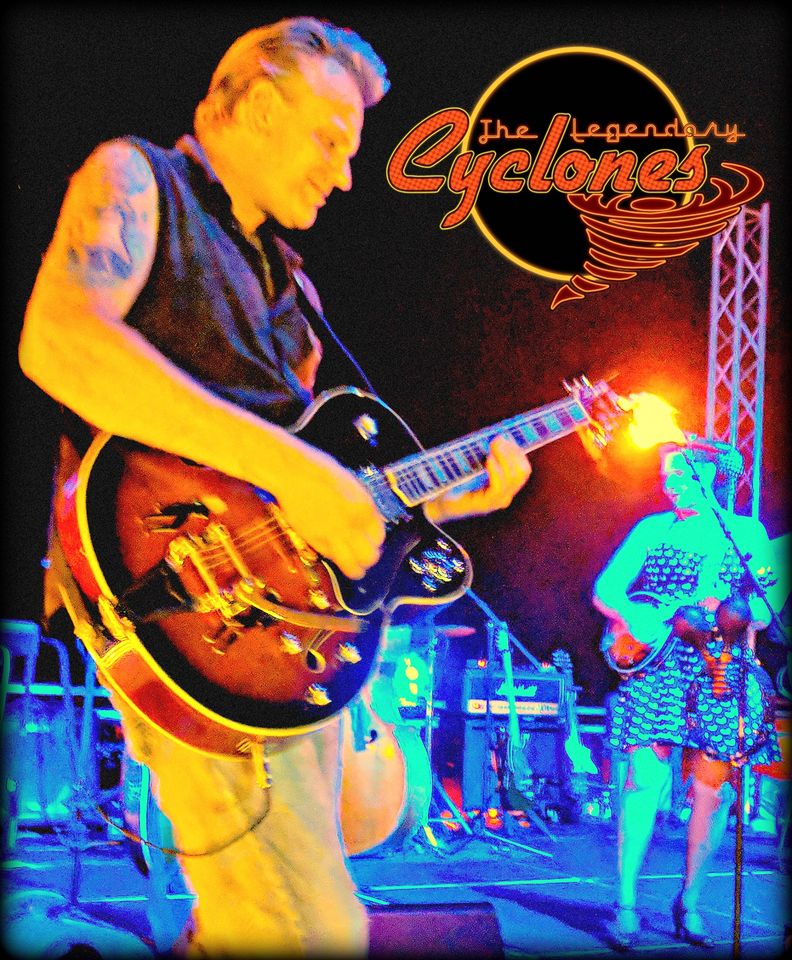 Rockabilly Group – The Cyclones in the Studio