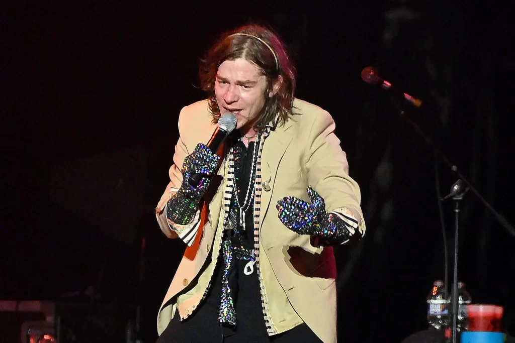 Matt Shultz, Cage the Elephant Singer, Arrested on Weapons Charges