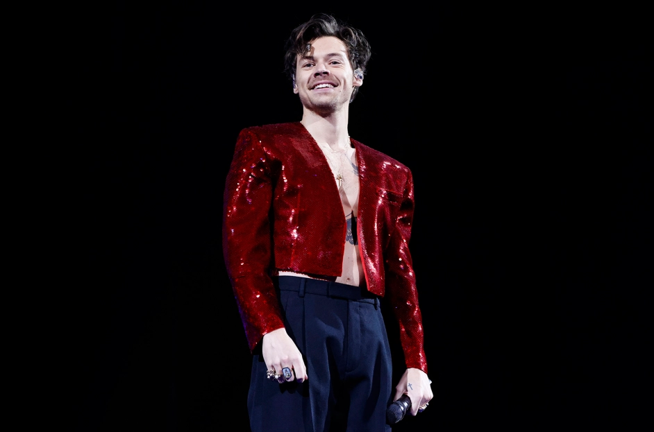 Harry Styles Bids Farewell to 'Love on Tour' with New Song and Emotive Speech in Italy