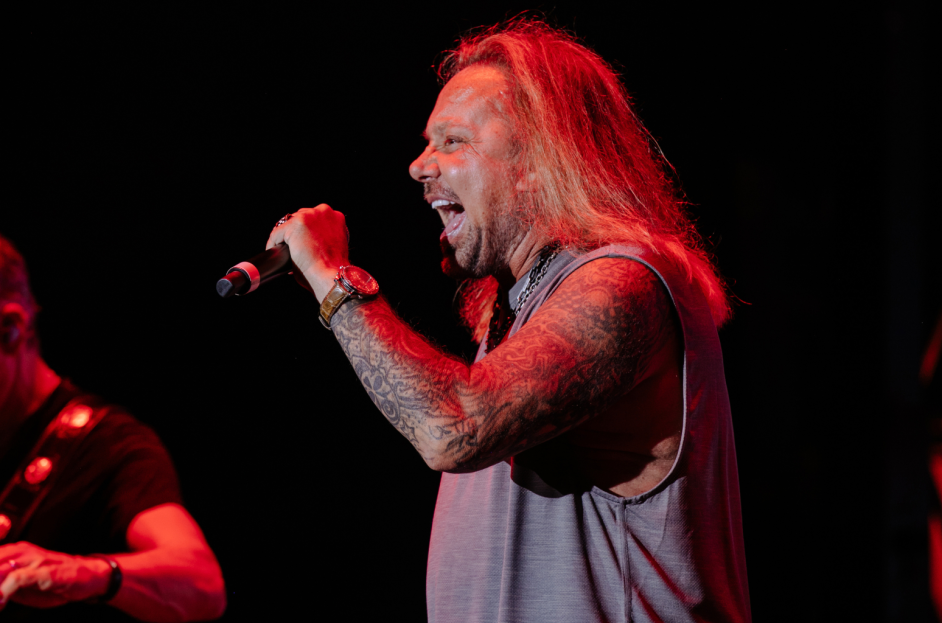 Unfortunate Oklahoma State Fair Shooting Interrupts Vince Neil Concert