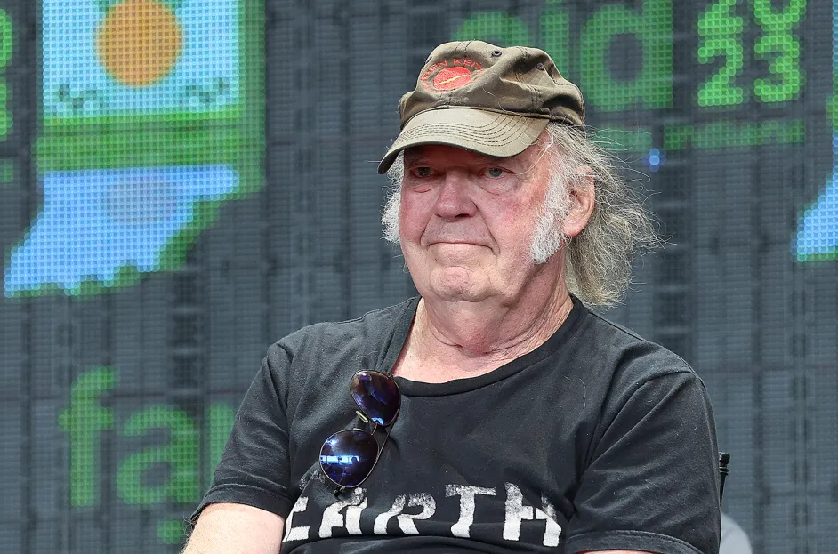 Neil Young Withdraws Support from Musk's X, Calls for Unity Amidst Global Conflict