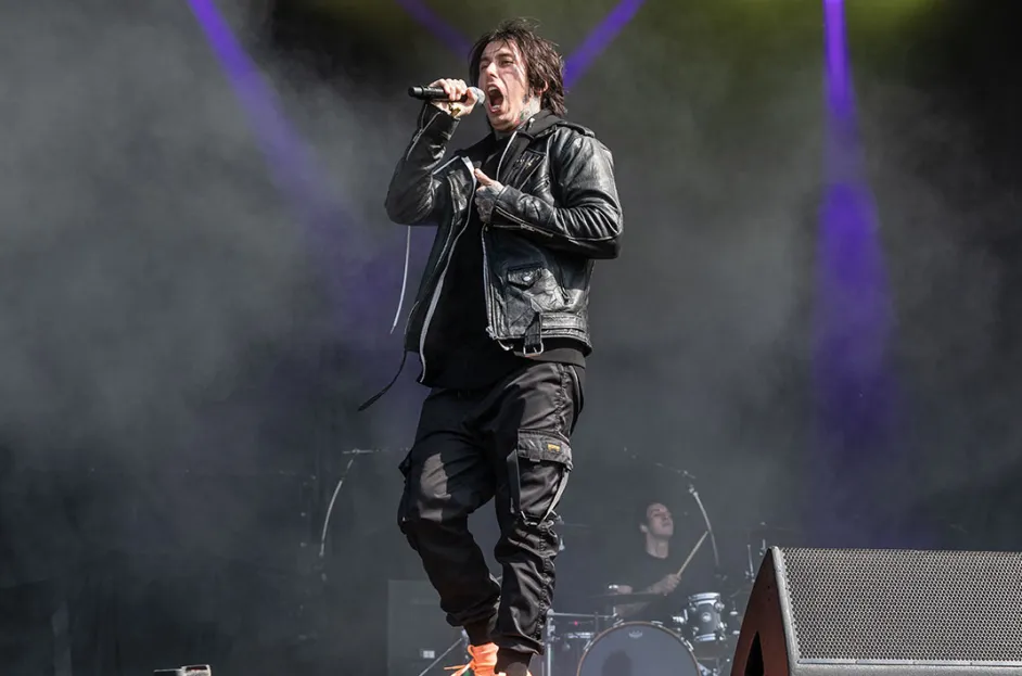 Ronnie Radke Rants About Visa Ban and Cancels U.K. Tour